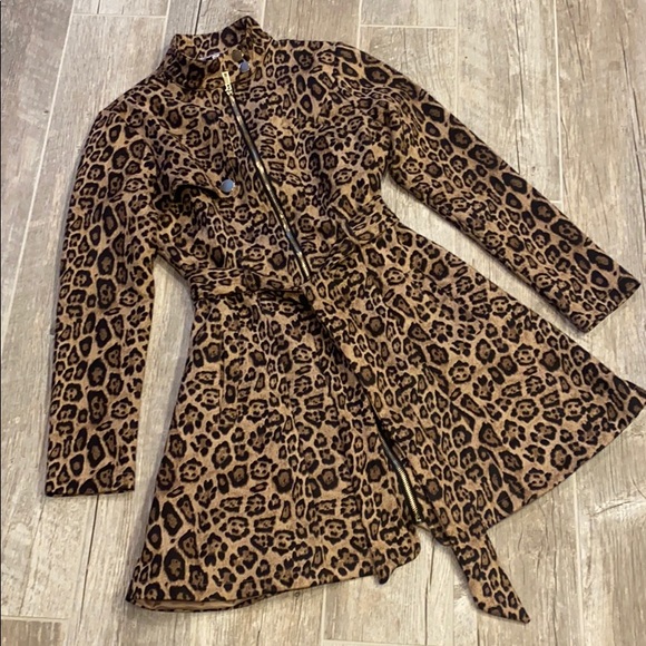Madrag Jackets & Blazers - NWOT Madrag Leopard Print Coat